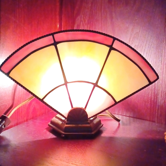 Vintage Victorian Fan Lamp Metal & Glass Art Tiffany Style Pink and White - Picture 2 of 8